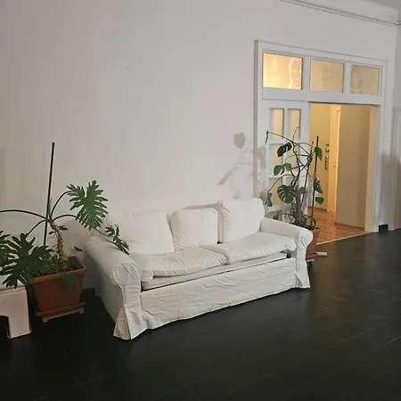 Mirella Apartman *