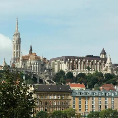 Mirella Apartman * Budapesta